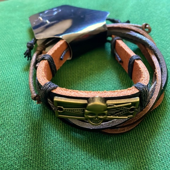 Leather Bracelets set - Picture 1 of 2